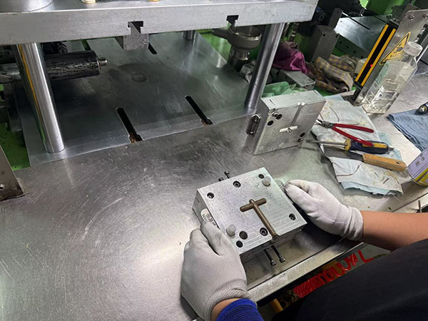 Row-shaped molding